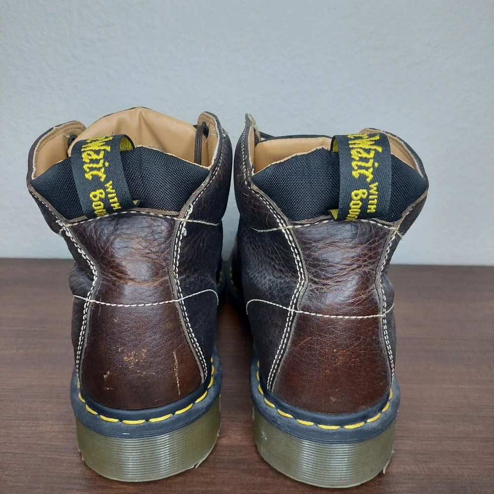 Dr. Martens 11410 Men’s Brown Leather Air Wair Lace Up‎ Boots Size 11